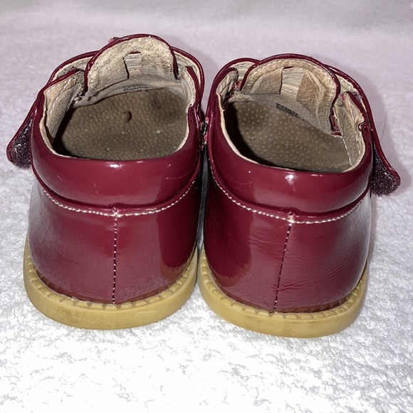 Livie & Luca patent leather suede blossom tee strap shoes size 9 - Picture 3 of 7